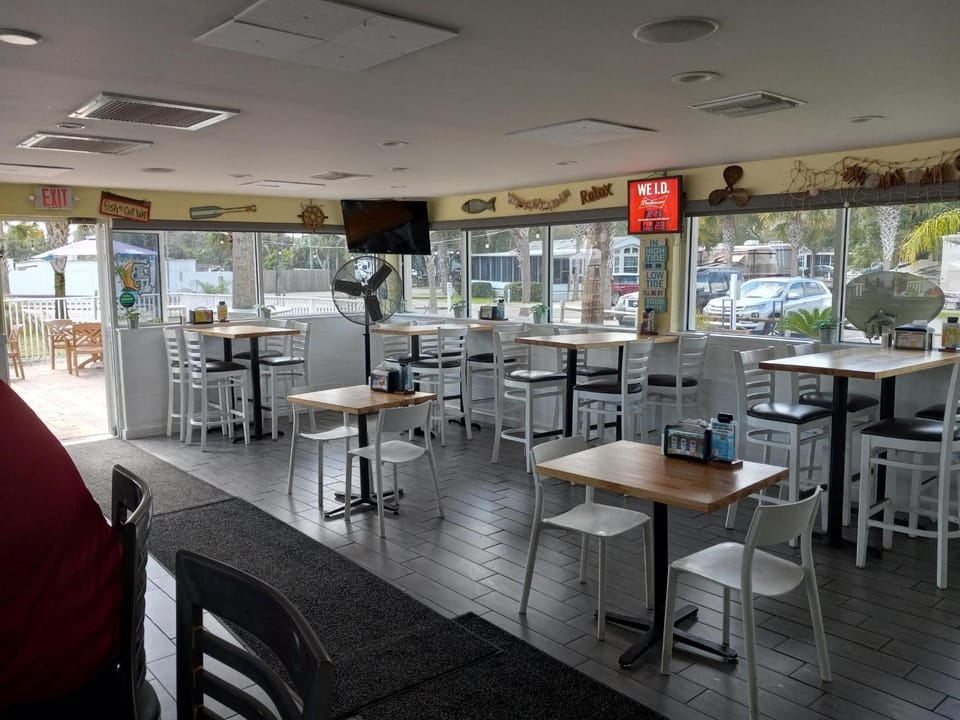 Restaurant/places to eat