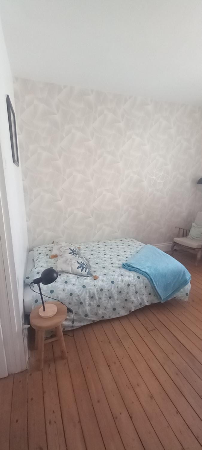 Studio 30 m2 refait à neuf idéalement situé centre ville et plage Apartment in Wimereux