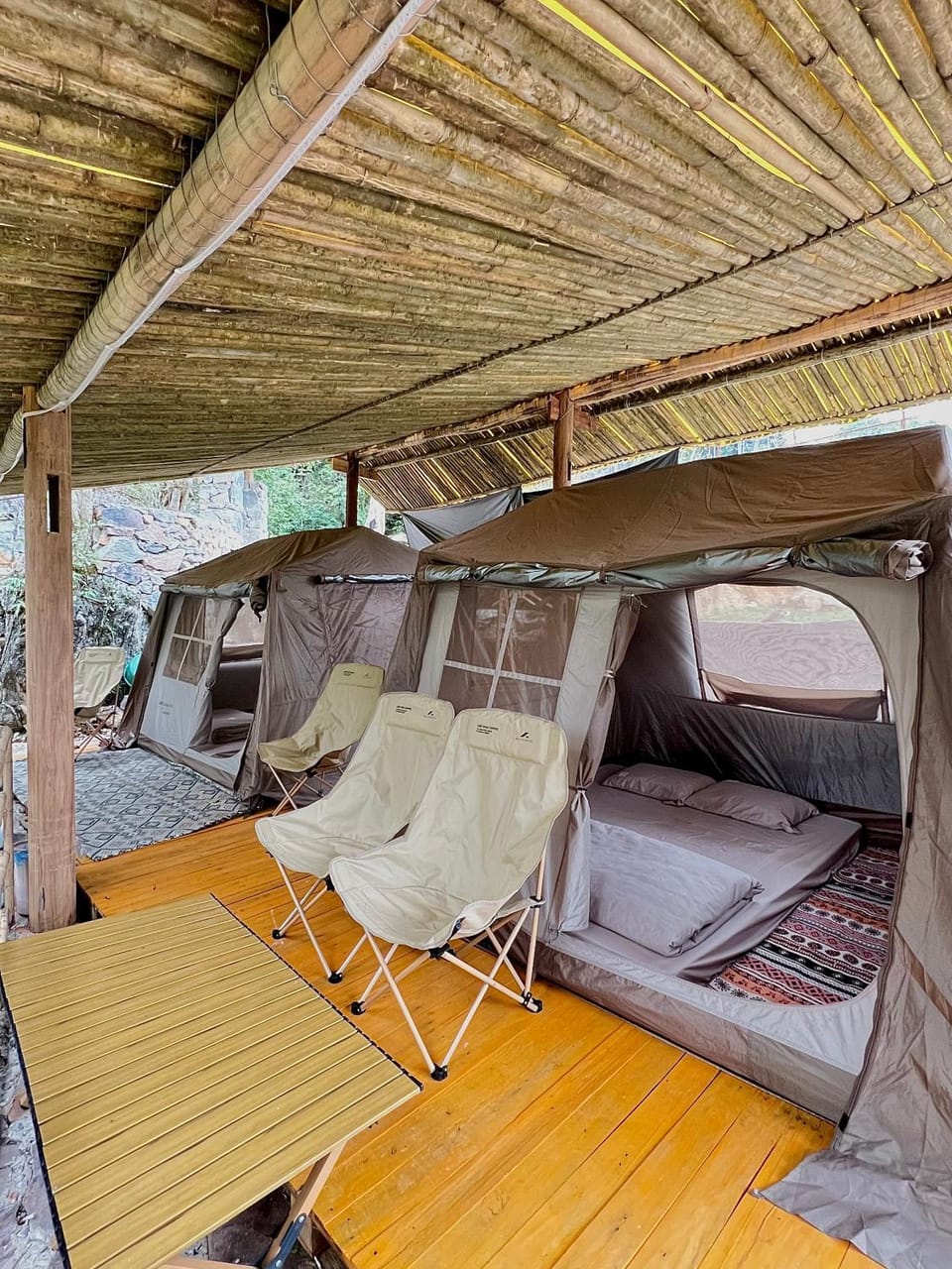 Thang Hen Lake - Thang Hen Glamping & Eco Outdoor Luxury tent in Vietnam