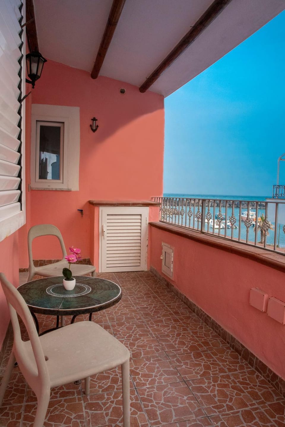 Day, View (from property/room), Balcony/Terrace, Seating area, Sea view