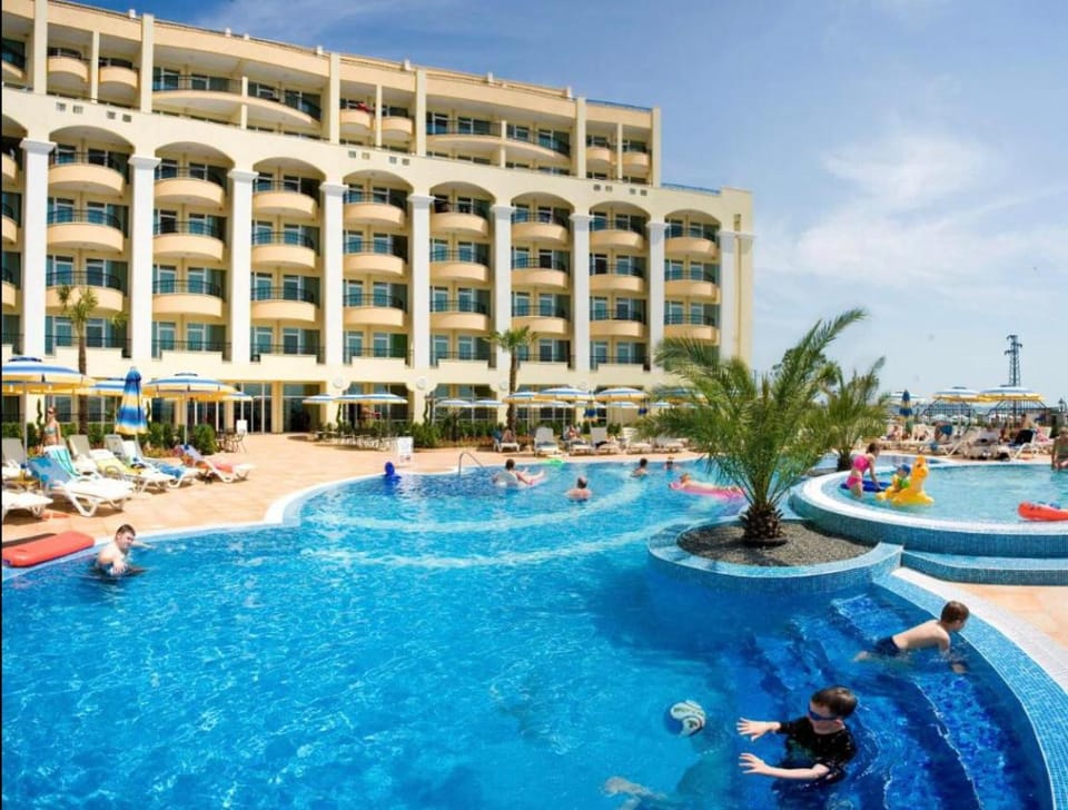 Apartment Sunset Resort, Pomorie Apartment in Pomorie