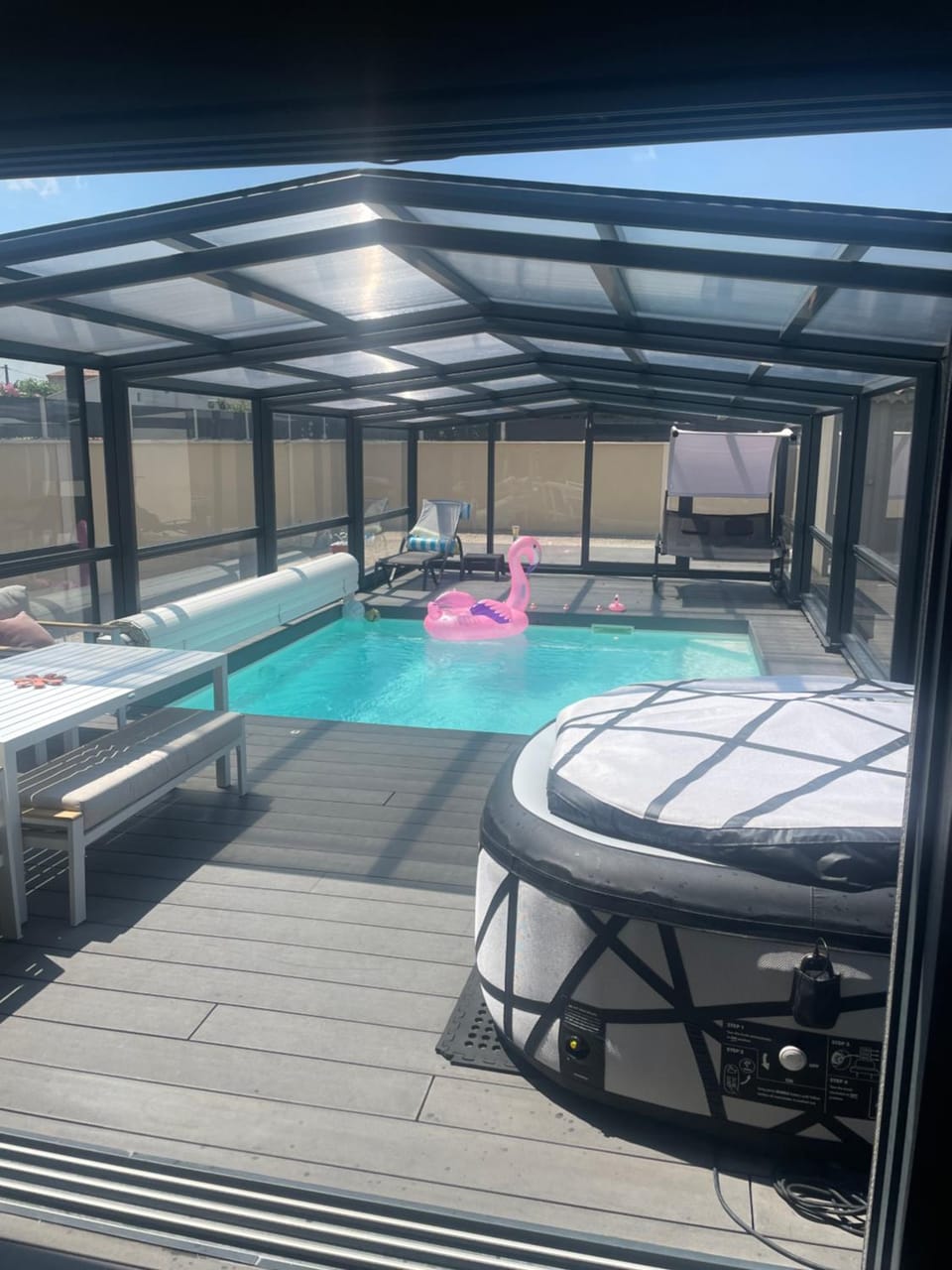 Patio, Pool view, Swimming pool, Swimming pool, sunbed