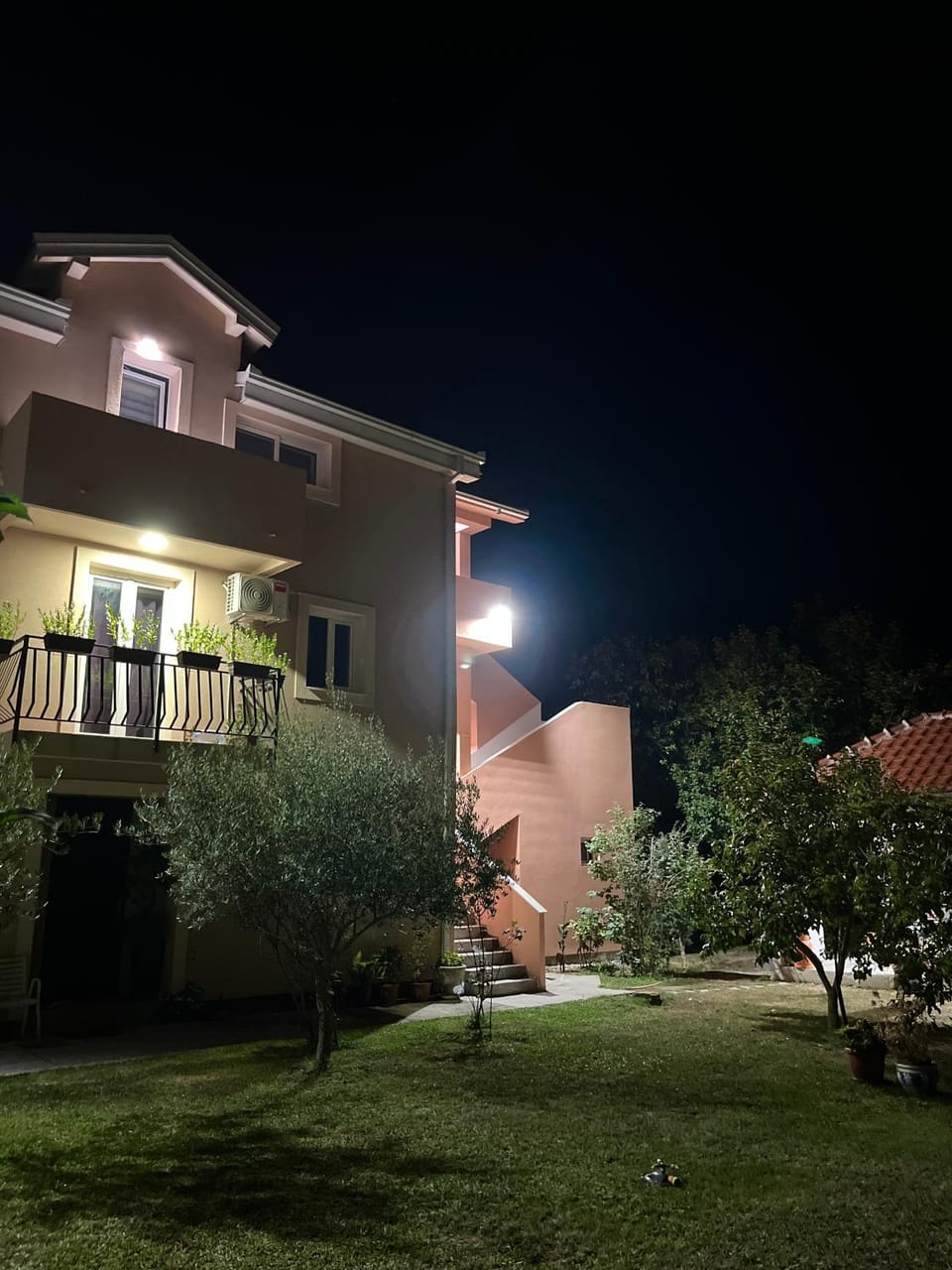 Property building, Garden, Garden