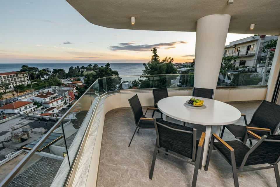 ARABESQUE Apartments & Suite Apartment in Ulcinj