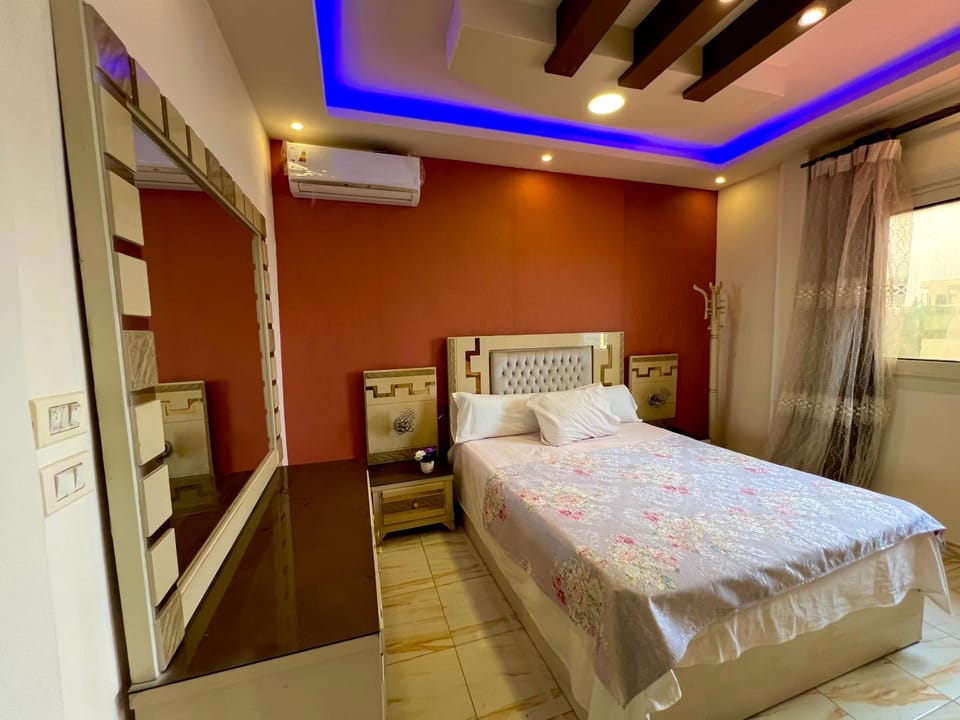 Bed, Bedroom, air conditioner