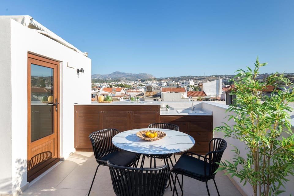 Patio, View (from property/room), Balcony/Terrace, Balcony/Terrace, City view