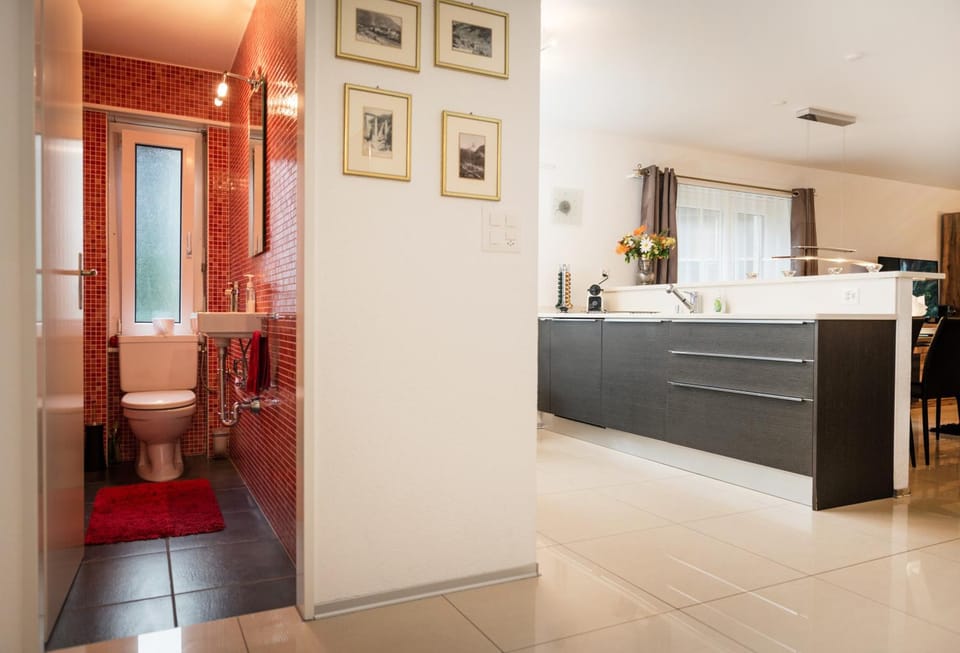 Bathroom, Kitchen or kitchenette