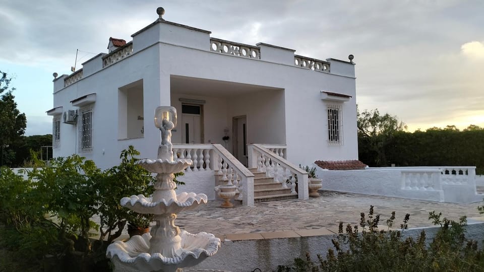 Villa Leo Villa in Province of Taranto