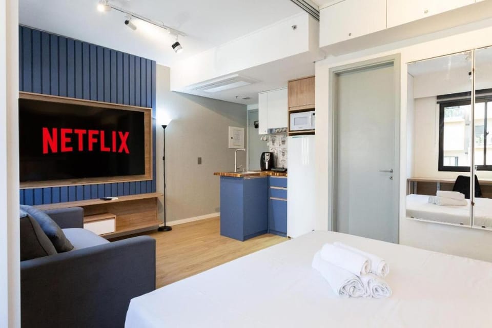 Communal lounge/ TV room, TV and multimedia, Kitchen or kitchenette, Bedroom