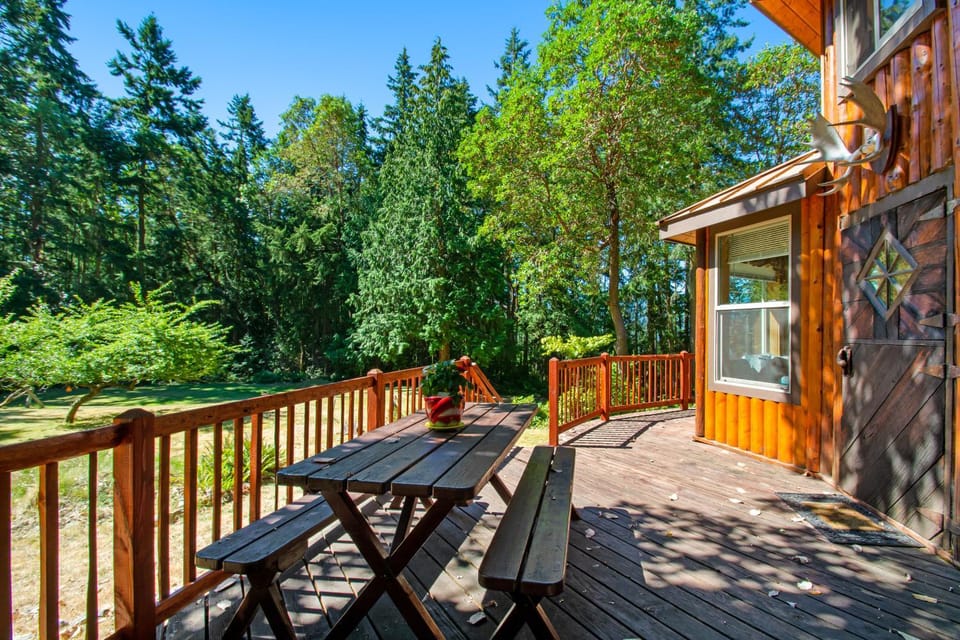 Gummy Bear House in Puget Sound