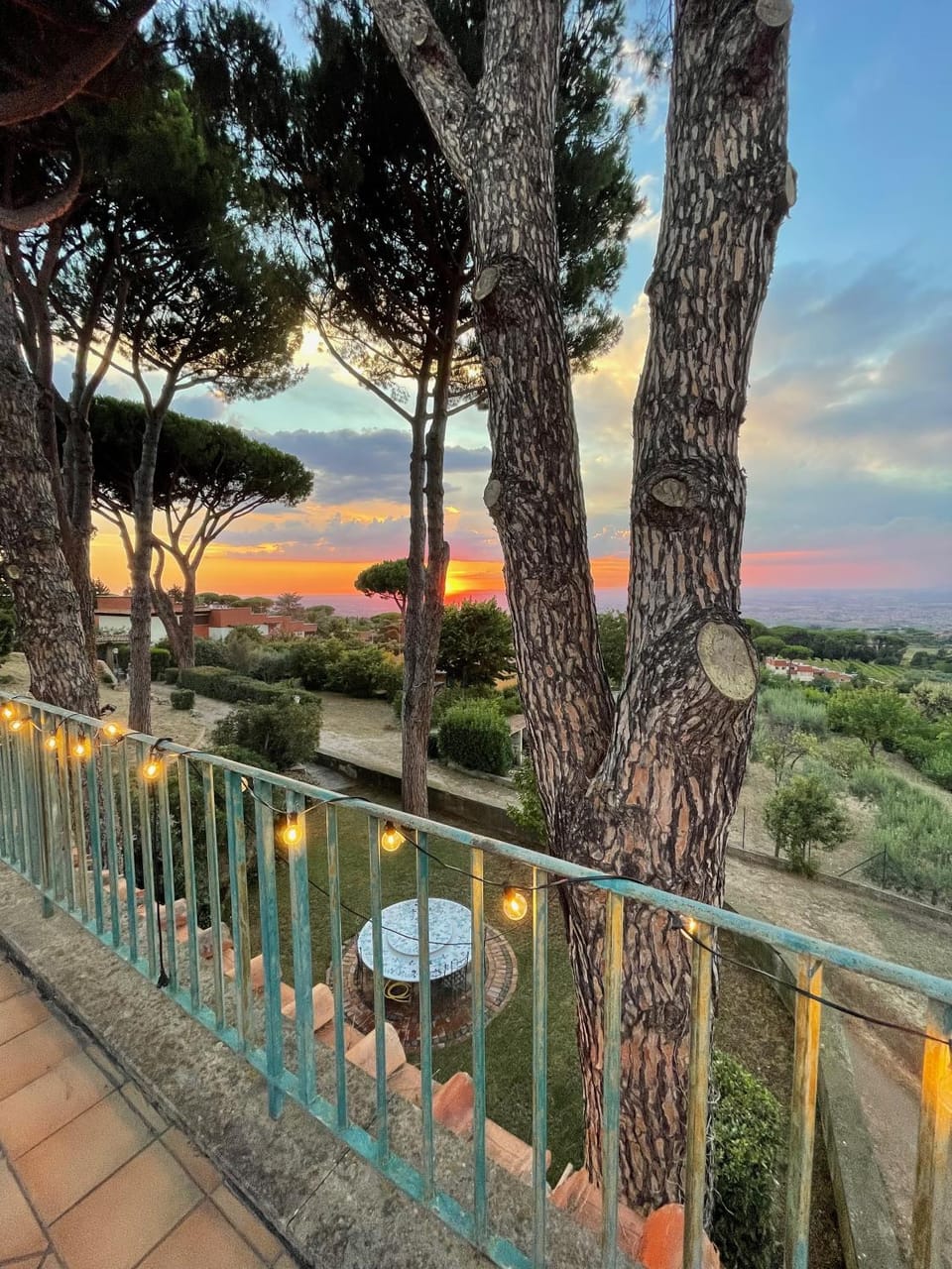 City view, City view, Garden view, Mountain view, Sunset