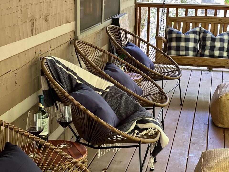 Patio, Balcony/Terrace, Seating area