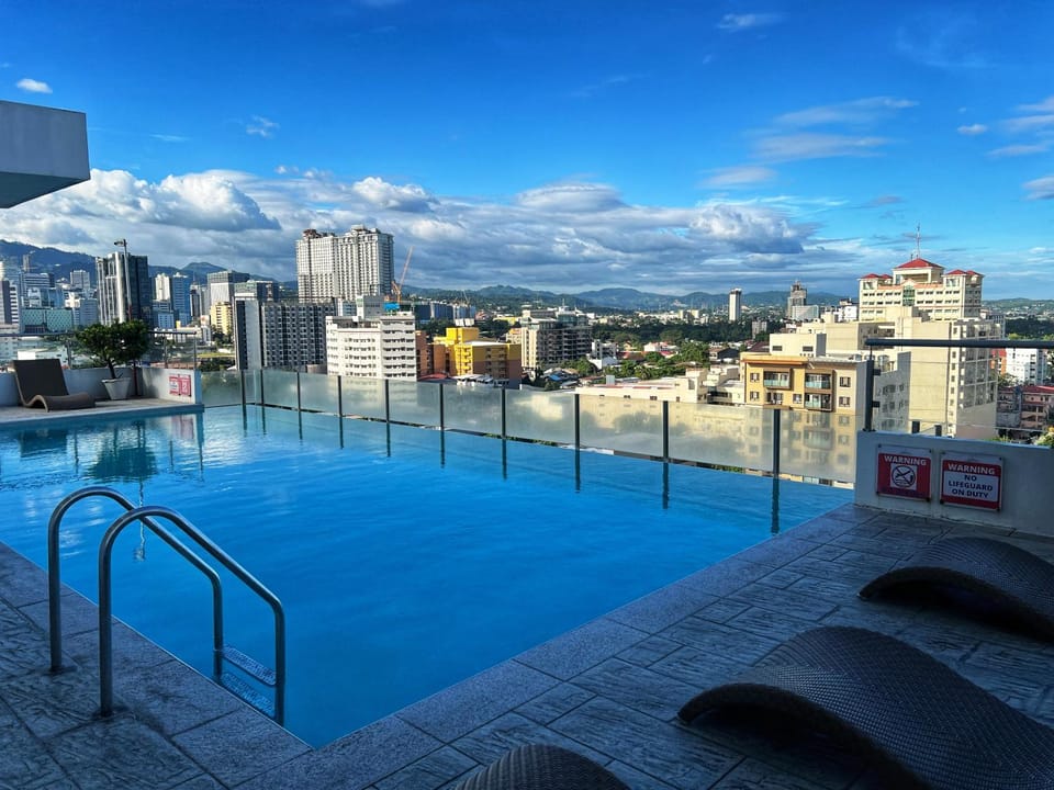 Pool view, Swimming pool