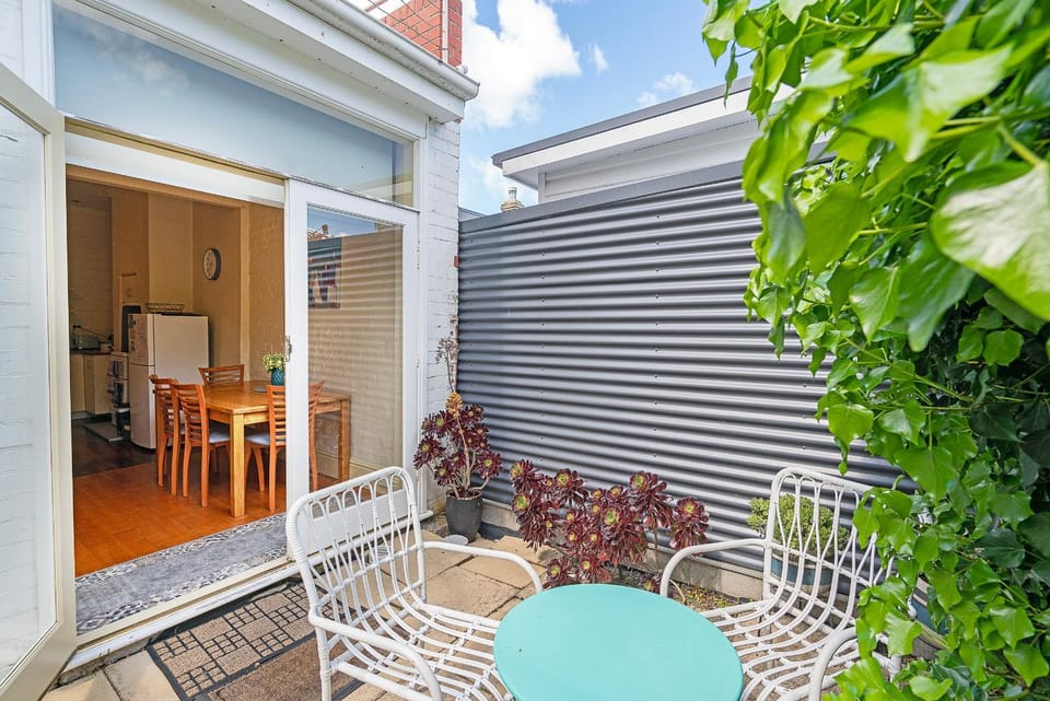 Patio, Seating area