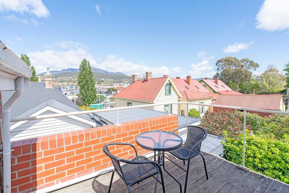 View (from property/room), Balcony/Terrace
