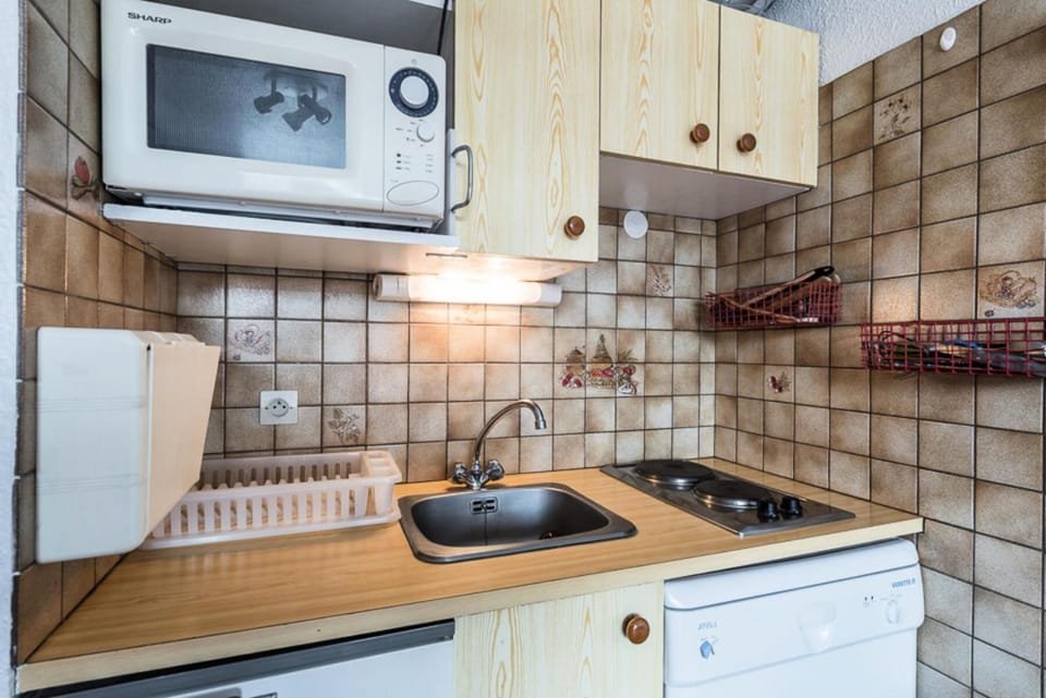 Nouvelles Residences - Studio exposé Est avec balcon MAE-7824 Apartment in Tignes