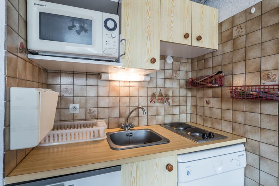 Nouvelles Residences - Studio exposé Est avec balcon MAE-7824 Apartment in Tignes