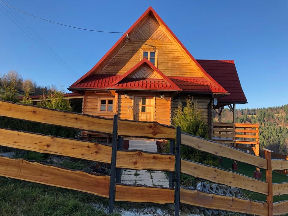 Chata z widokiem na Babią Górę House in Poland