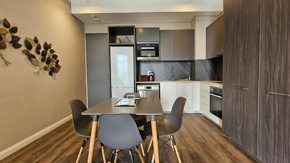 Menlyn Maine Unit 1421 Apartment in Pretoria