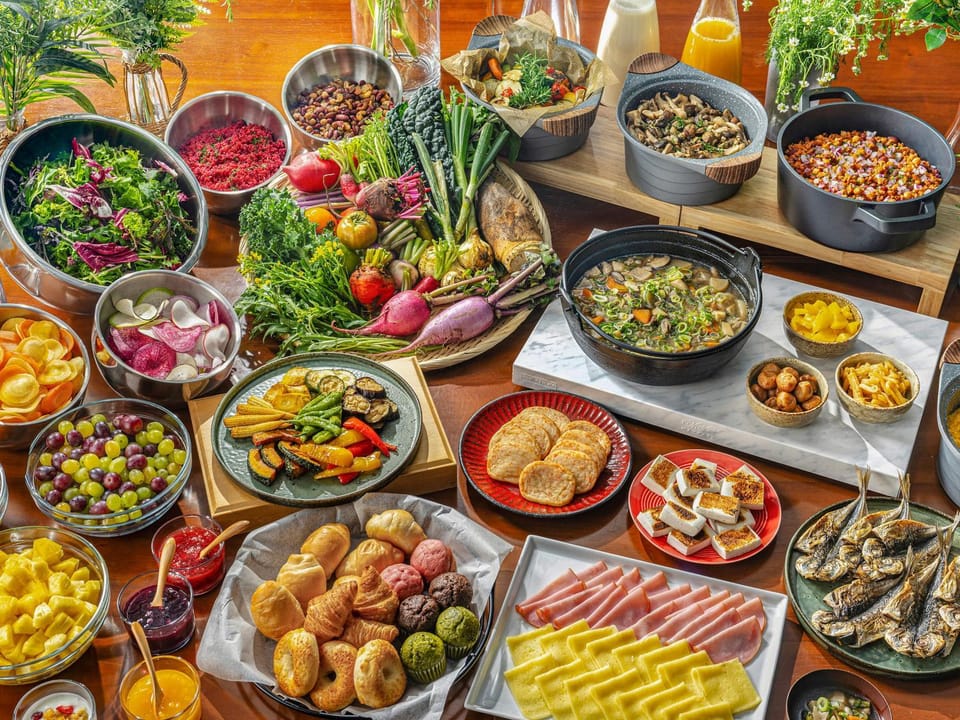 Restaurant/places to eat, Breakfast, Buffet breakfast