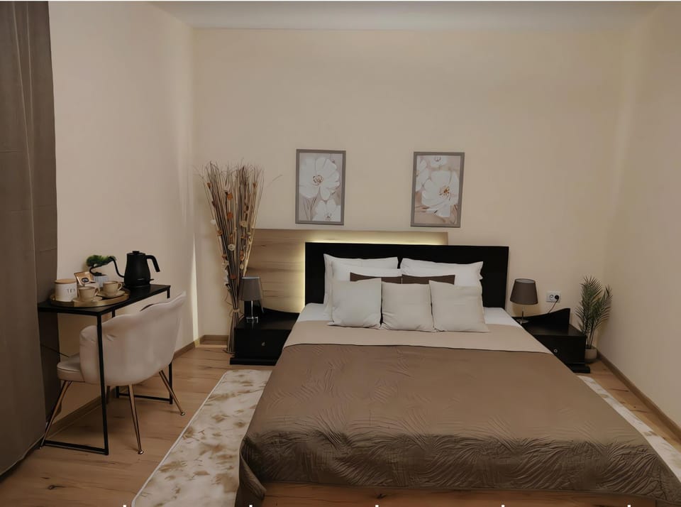 Bed, Coffee/tea facilities, Bedroom