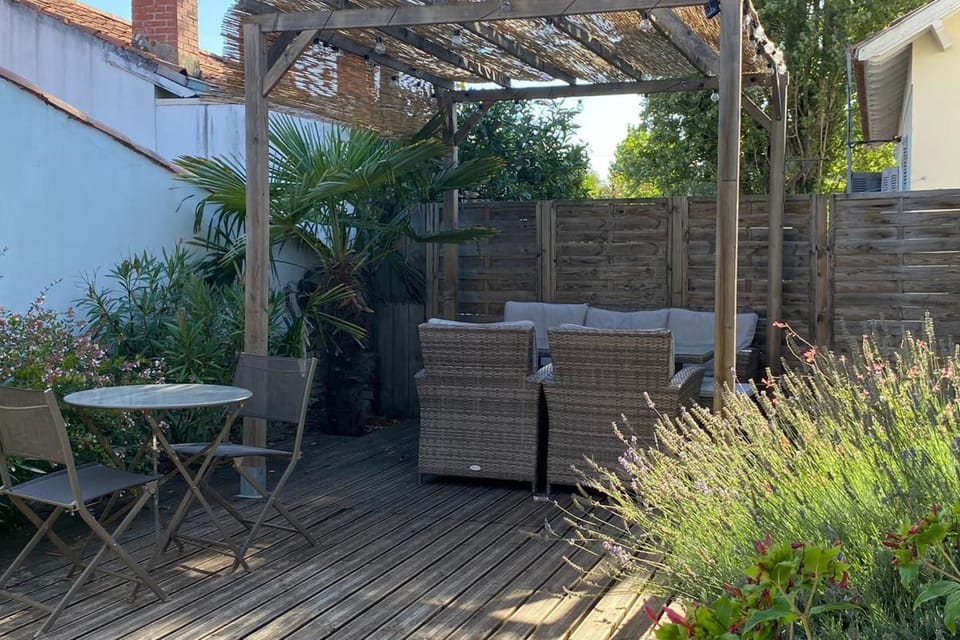 House With TerraceParking 300m From The Beach House in La Tranche-sur-Mer