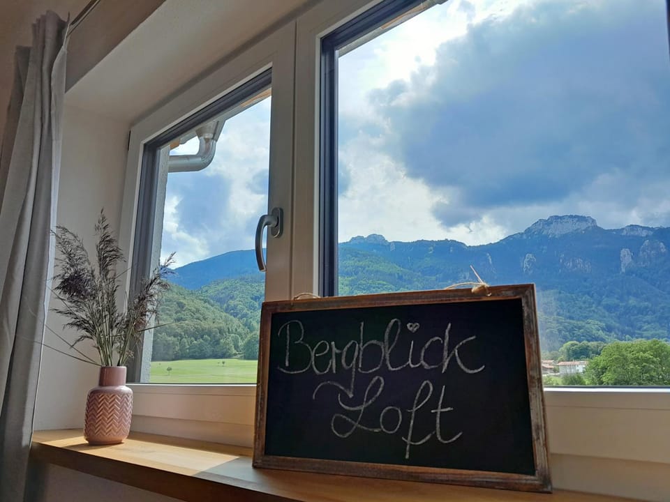 Ferienwohnung Bergblick Loft Apartment in Aschau im Chiemgau