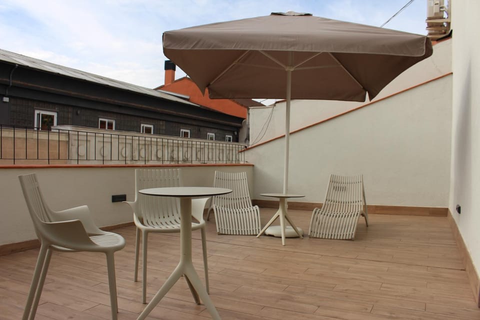 Patio, Day, View (from property/room), Balcony/Terrace, Dining area
