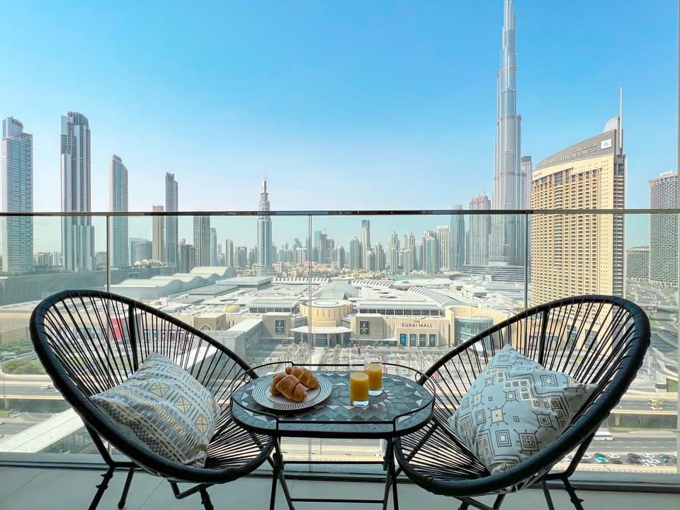 Balcony/Terrace, City view