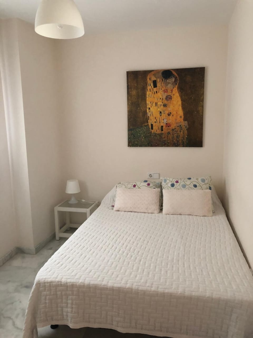 LUZ BLANCA-Wifi-Beach-Parking Apartment in Malaga