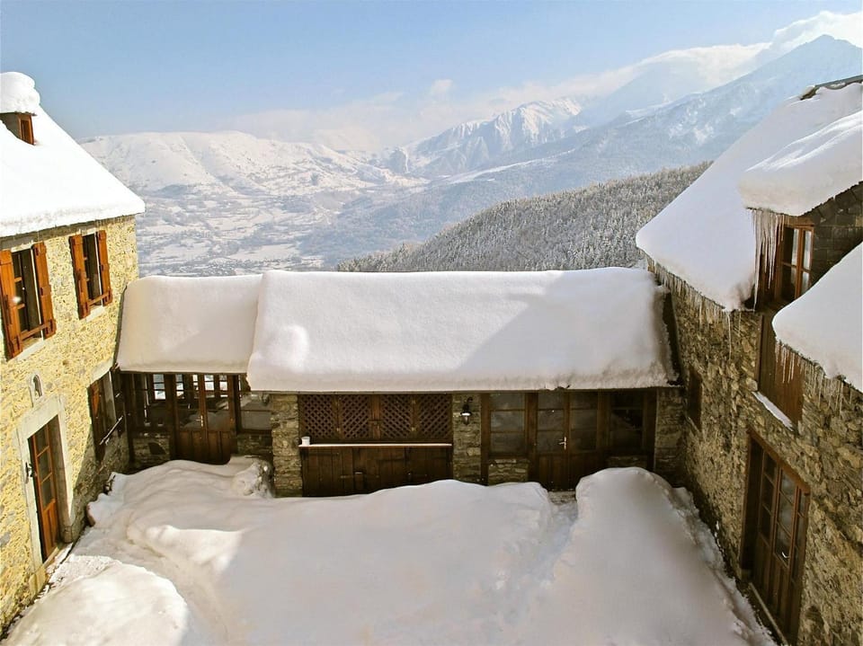 Property building, Winter, Mountain view