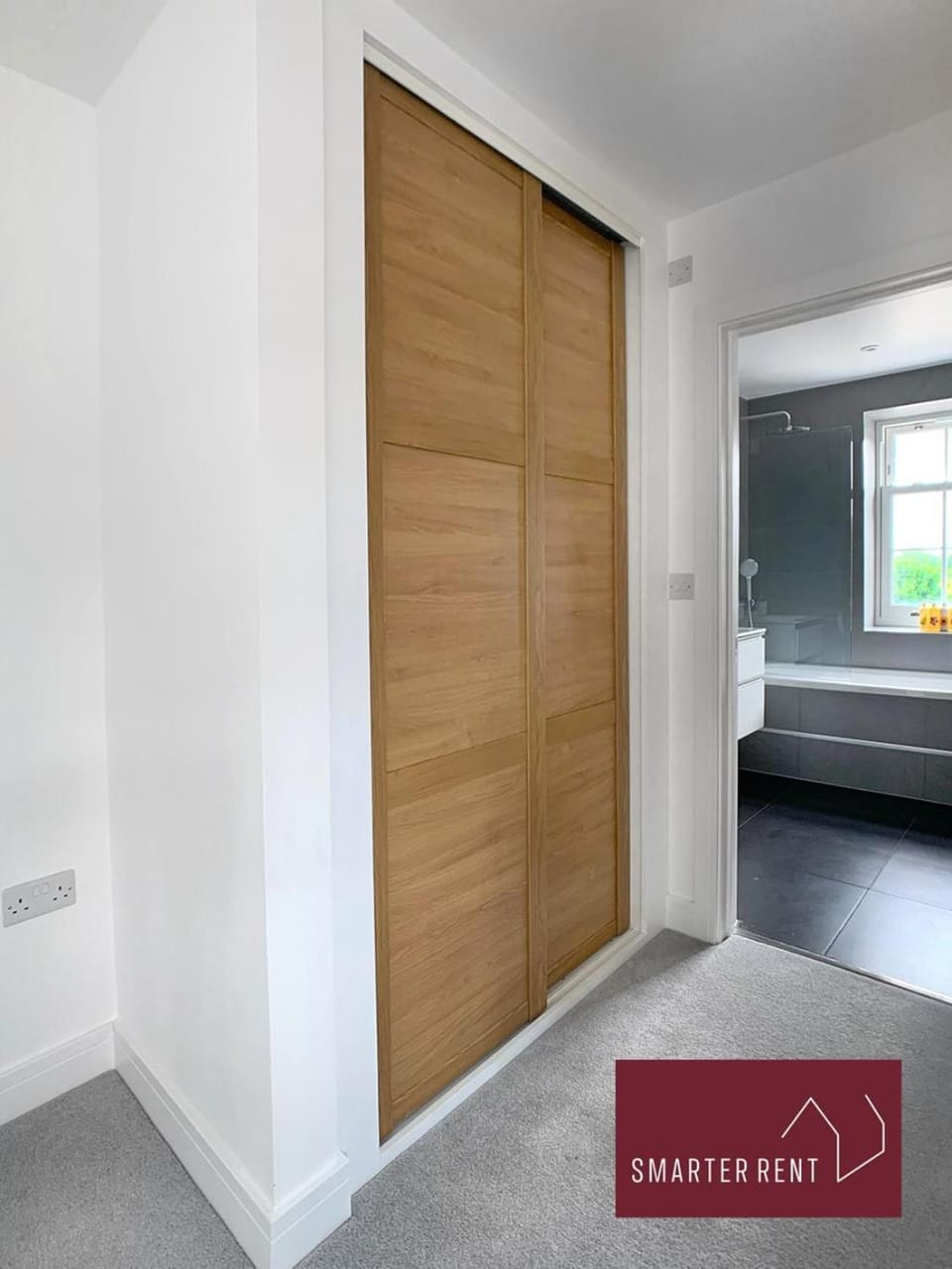 Eton Windsor - 2 Bedroom Flat - With Parking Apartment in Windsor