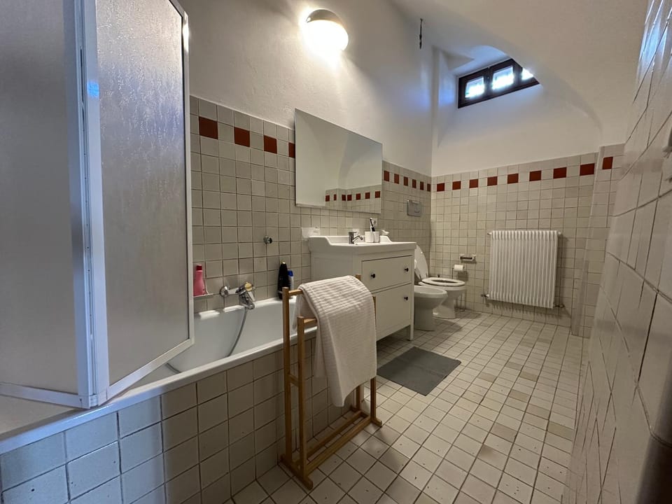 Shower, Toilet, Bathroom, bidet