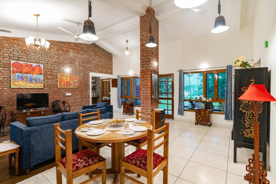 Banquet/Function facilities, Seating area, Dining area