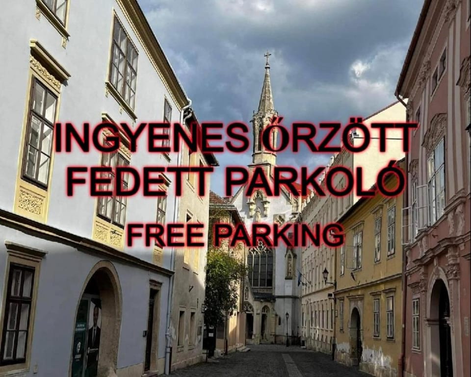 Street view, Parking