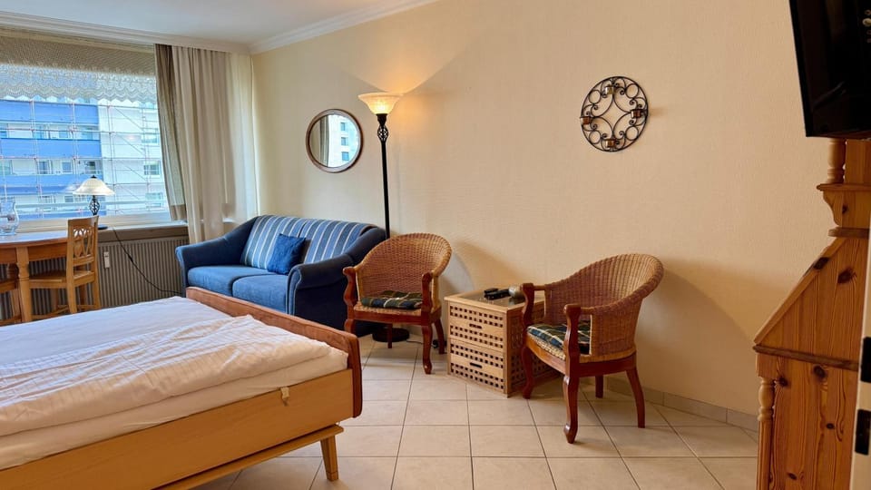 13-36, sehr Strandnah, im Herzen Westerlands, Westbalkon, 1 Zi Apartment in Westerland