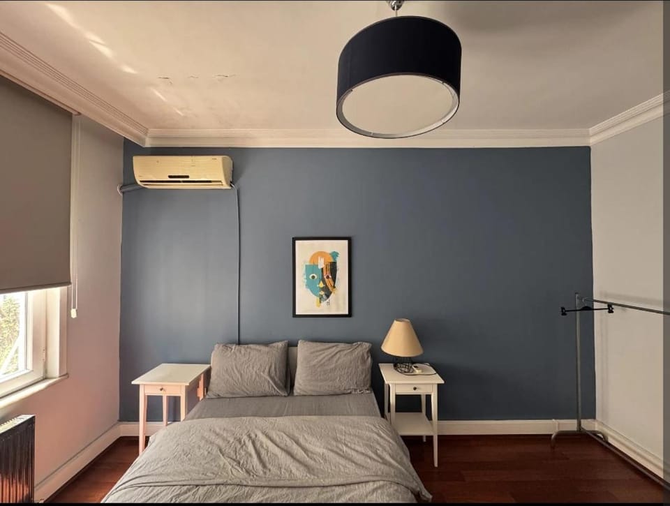 Bed, Photo of the whole room, Bedroom, air conditioner