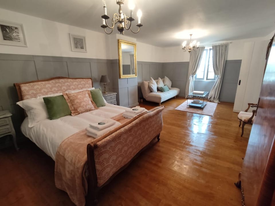 Les Houstalous Bed and Breakfast in Occitanie