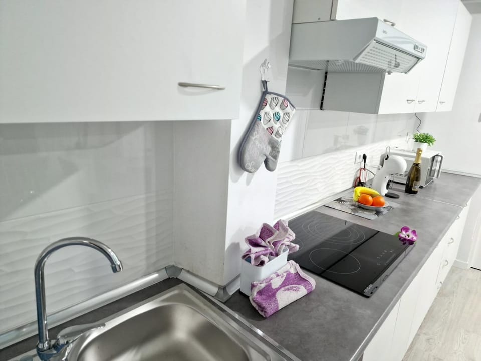 Kitchen or kitchenette, stove