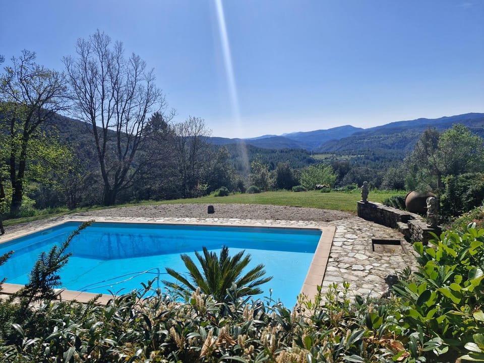 Mas Des Terrasses House in Auvergne-Rhône-Alpes