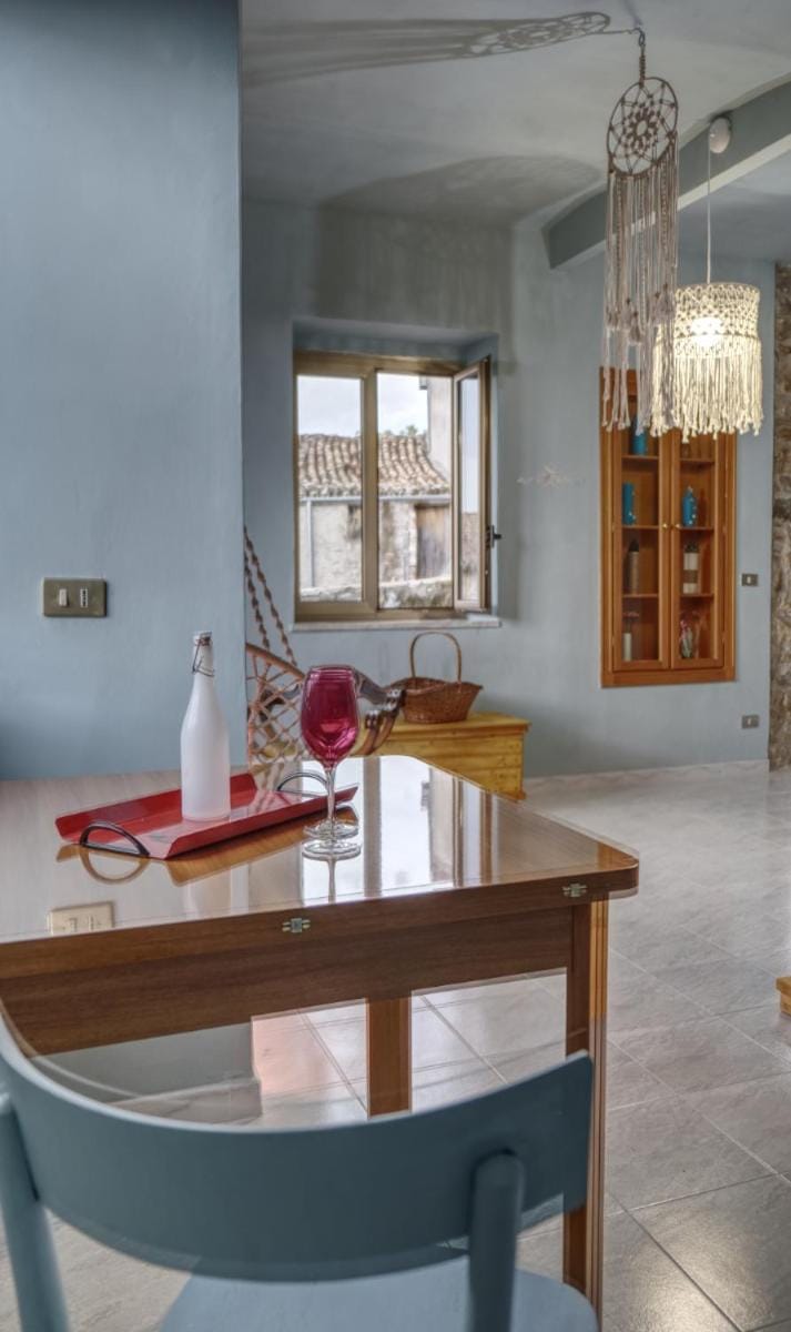 Vicol 8 di Nicabell vacanze House in Province of Foggia