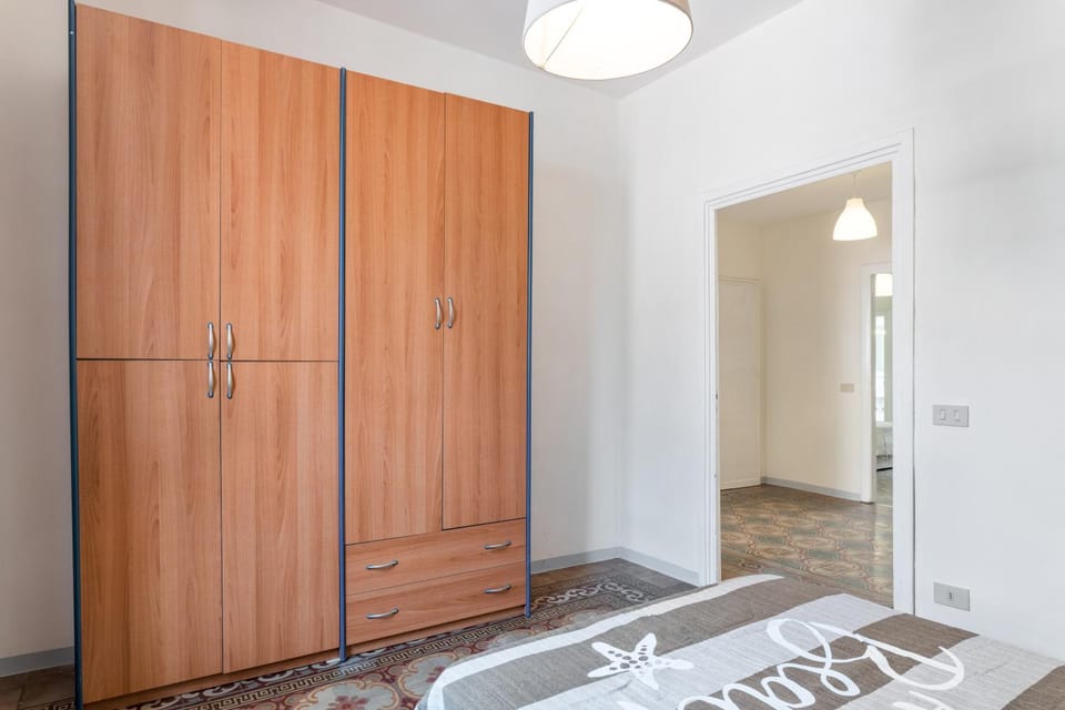 Bed, Bedroom, wardrobe
