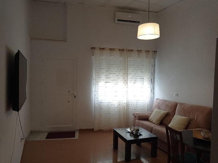 TV and multimedia, Living room, air conditioner