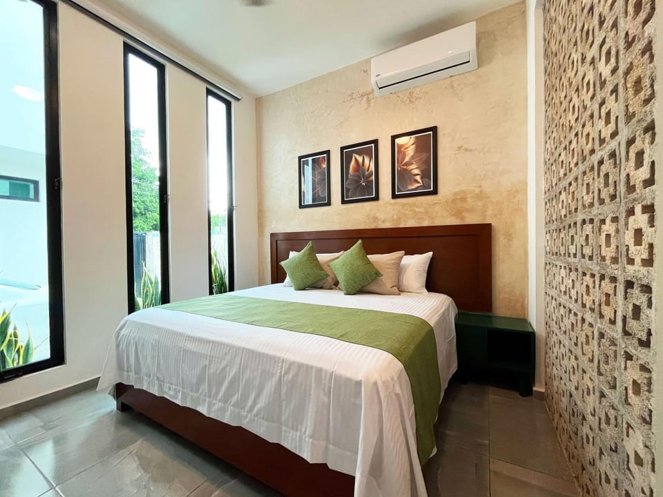 Bed, Photo of the whole room