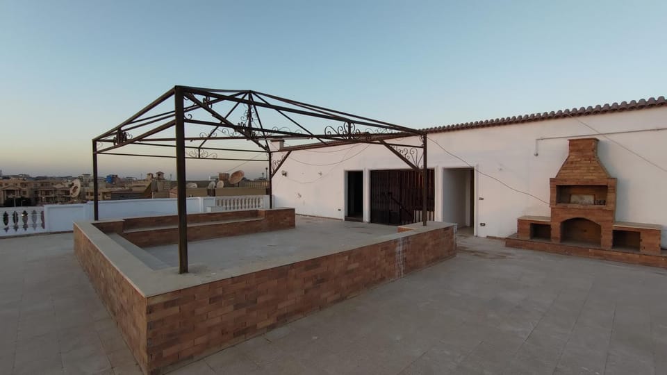 Patio, Facade/entrance, BBQ facilities