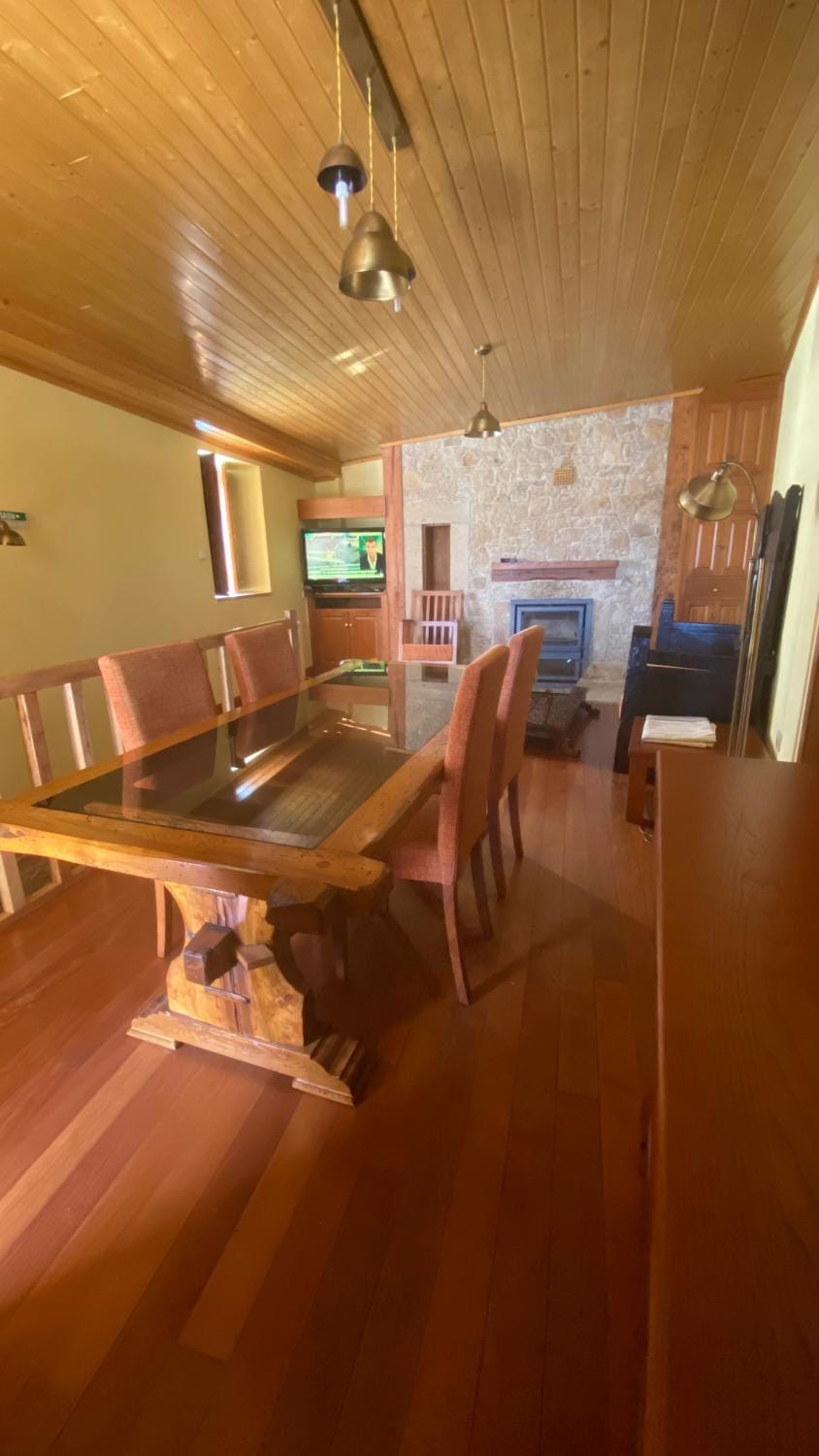 Communal lounge/ TV room, Living room, Dining area
