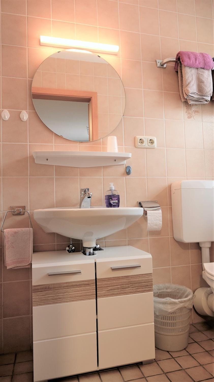Toilet, Bathroom