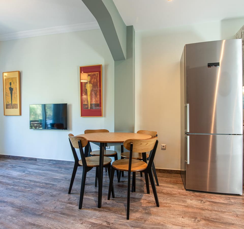 Athenian Serene City Escape Apartment in Athens