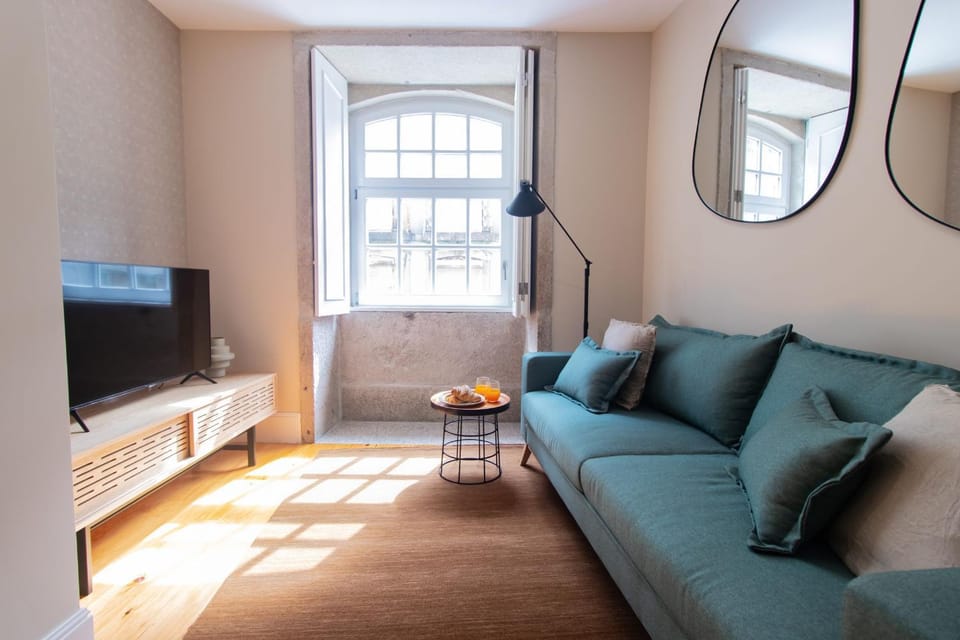 Almada 1.3 by LovelyStay Apartment in Porto
