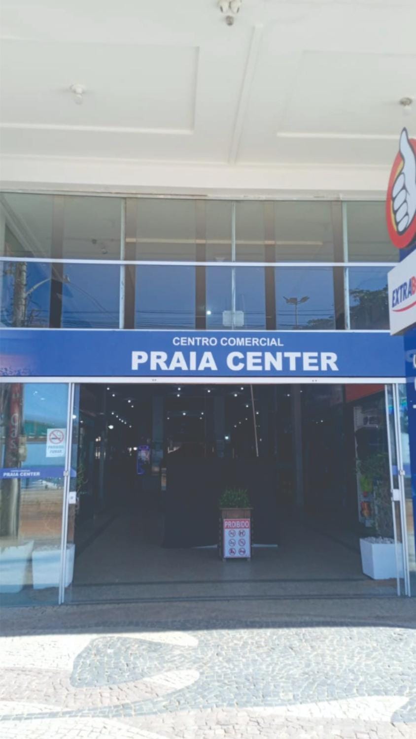 apartamento em edifício de frente para o mar na praia do morro Guarapari Apartment in Guarapari